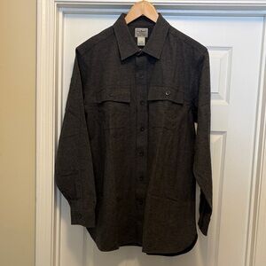 L.L. Bean Men's Chamois Shirt Slightly Fitted
